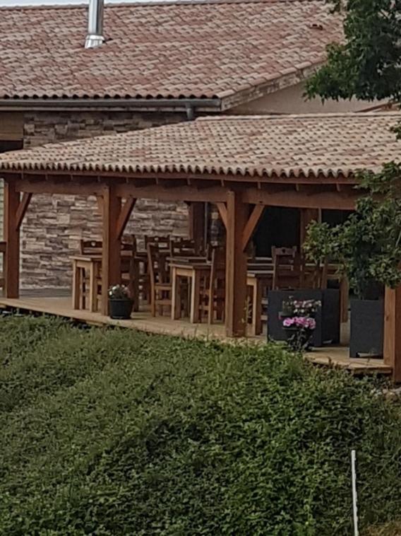 Gite De Prejeurin Echalas Buitenkant foto